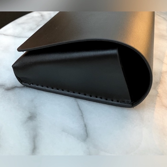 MaxMara Black Pleather Sunglasses Eyeglasses Case Gold Logo Magnetic NWOT main image 6